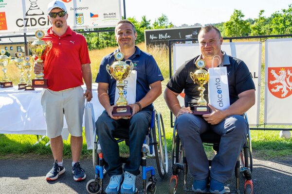 Skvelé úspechy slovenských paragolfistov v zahraničí